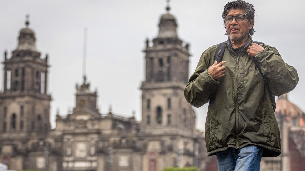 Este sábado en la Ciudad de México, se prevé ambiente cálido con cielo medio nublado. Se pueden presentar lluvias ligeras y chubascos