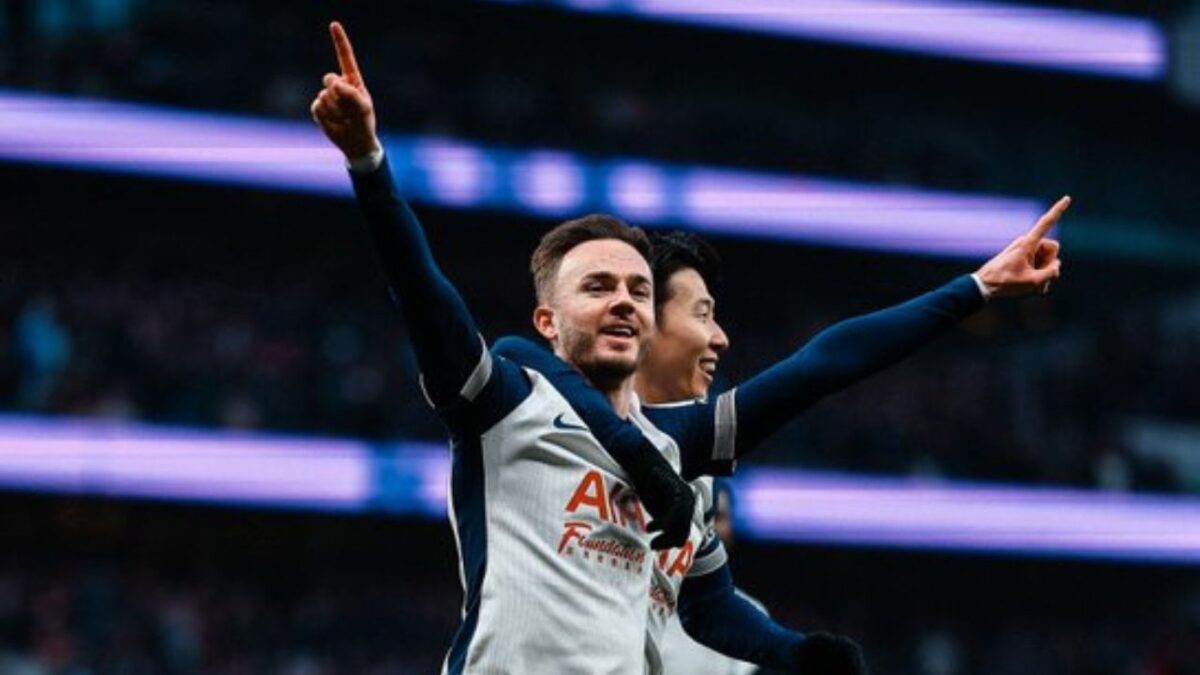 3 victorias logró el Tottenham en tres partidos en los que se enfrentó al Manchester United en todas las temporadas del 2024-2025 en Inglaterra