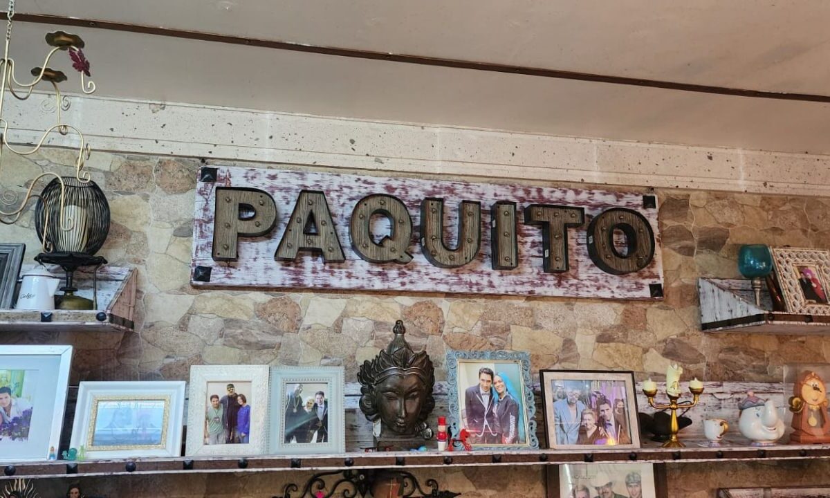 En la colonia Guerrero, se encuentra el restaurante Casa Paquita, que guarda de forma romántica el nacimiento de Paquita la del Barrio,