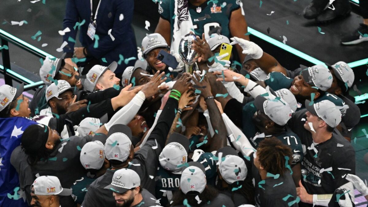 Philadelphia conquistó su segundo anillo de campeones en el tercer Super Tazón que jugaron en los últimos ocho años, para anotar en ambas ediciones 40 puntos o más