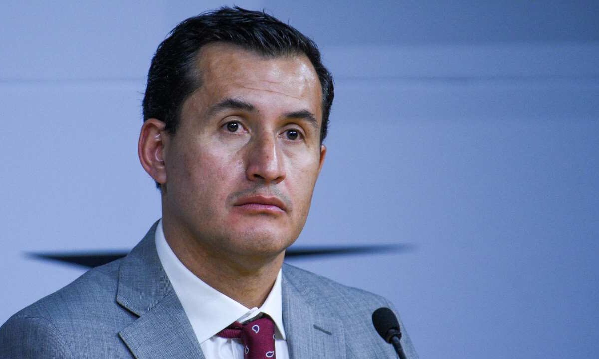 La Comisión de Árbitros del futbol mexicano indicó la salida del exsilbante Enrique Osses como parte de la comisión.