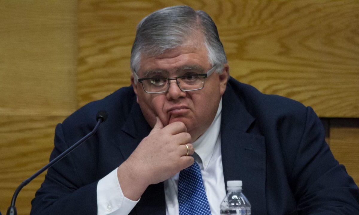 Agustín Carstens externó que imponer aranceles no es un buen instrumento sin importar el objetivo y afectan el crecimiento económico.