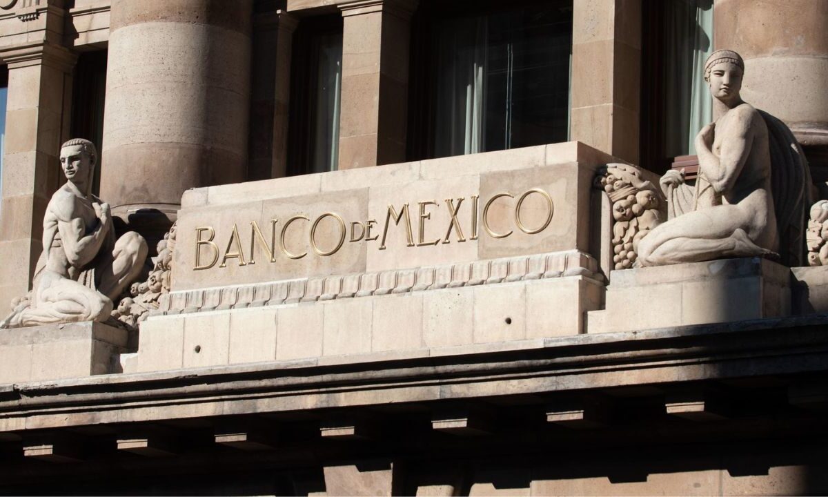 Banco de México recorta PIB de México más de medio punto.