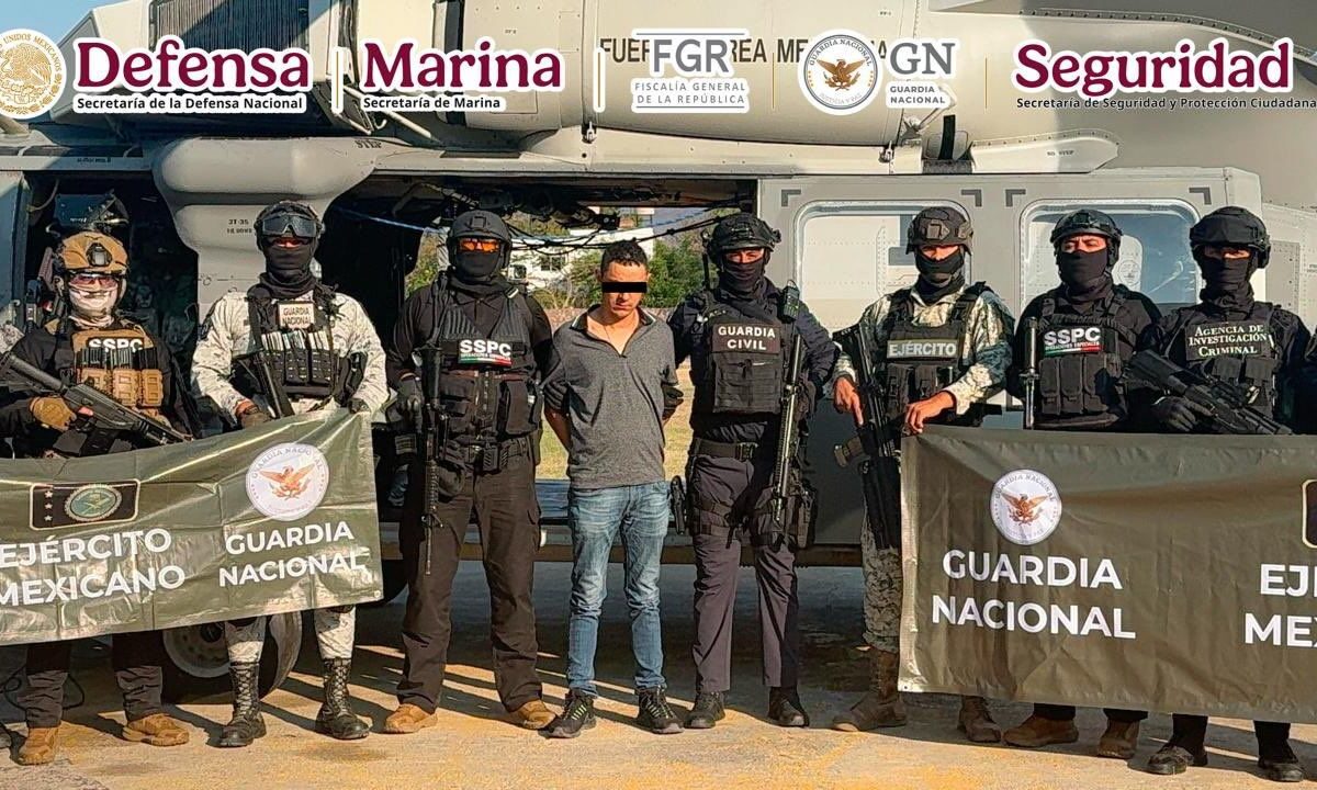 Fuerzas Federales detuvieron a Gerardo "N" alías "La Silla" operador de los Blancos de Troya y extorsionador de limoneros en Apatzingán.