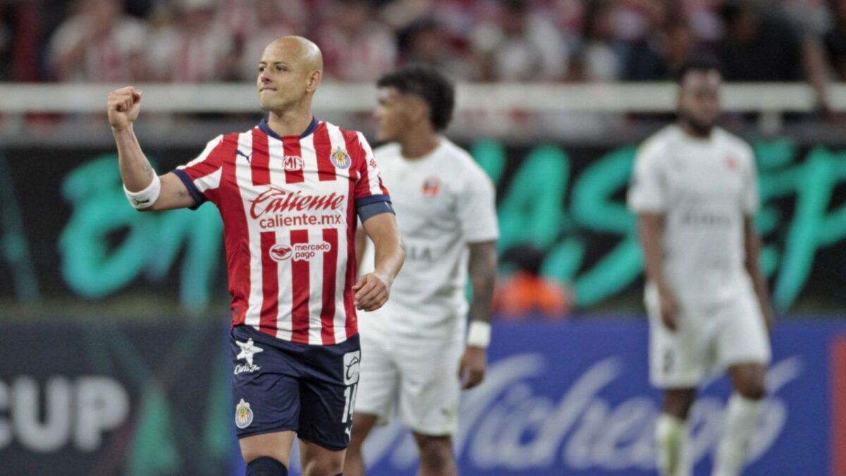 Javier Hernández se reencontró con el gol en el duelo contra Cibao FC.