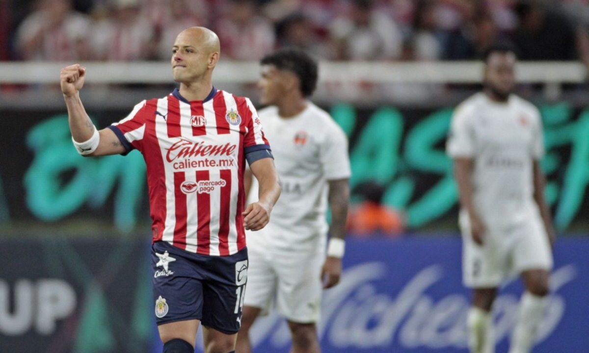 Javier Hernández se reencontró con el gol en el duelo contra Cibao FC.