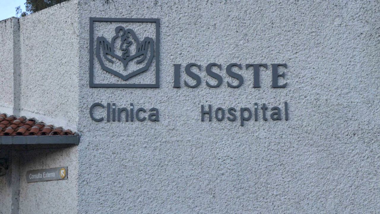 ¿Cómo dar de alta a un familiar en el ISSSTE?