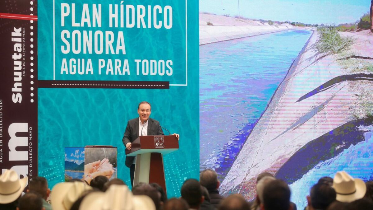 El gobernador Alfonso Durazo puso en marcha el Plan Hídrico Sonora 2023-2053, para garantizar el suministro de agua a los sonorenses.