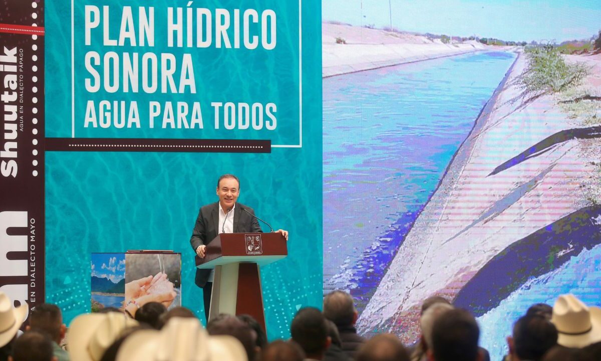 El gobernador Alfonso Durazo puso en marcha el Plan Hídrico Sonora 2023-2053, para garantizar el suministro de agua a los sonorenses.