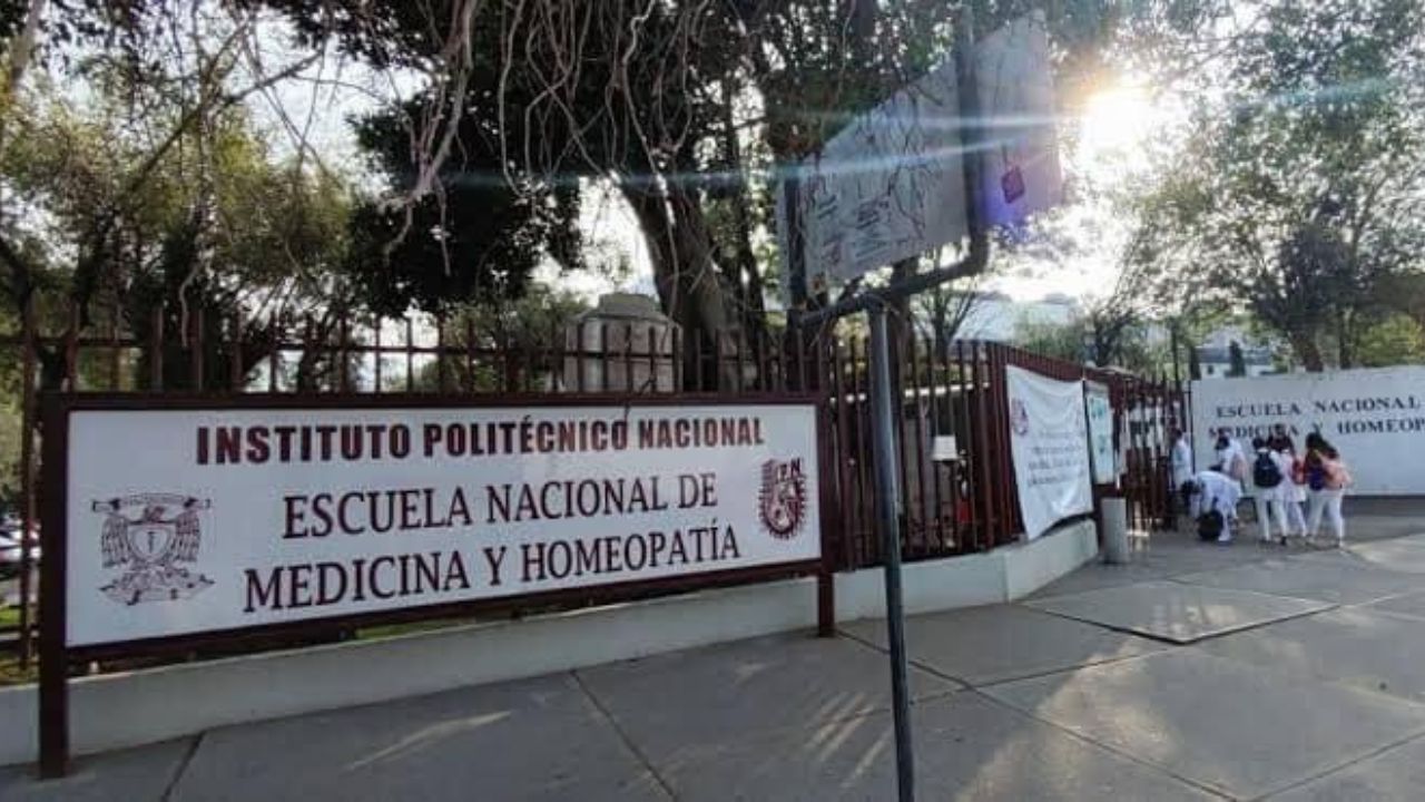 "Escuelas de medicina del IPN son rehenes de direcciones incompetentes y corruptas en complicidad"