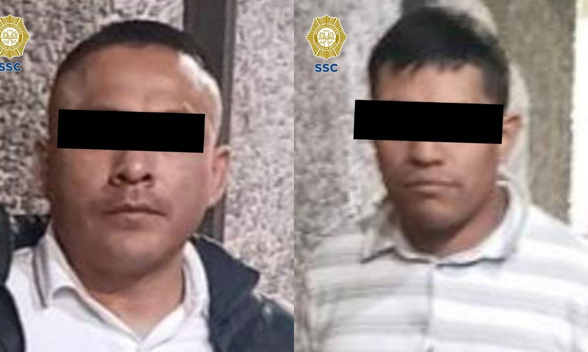 Elementos de la SSC detuvieron a dos hombres que presuntamente colocaban trampas en un cajero automático de la Condesa para retener dinero.