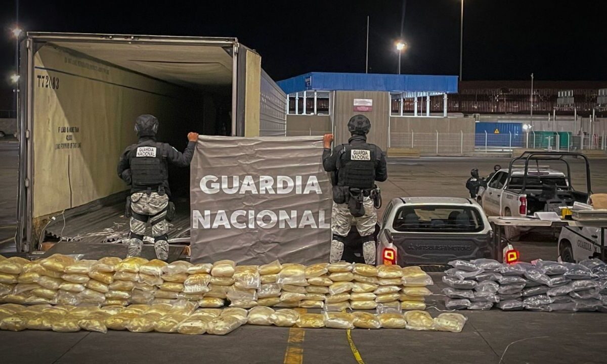 En 12 días, aseguradas 9.9 toneladas de metanfetamina en la frontera.