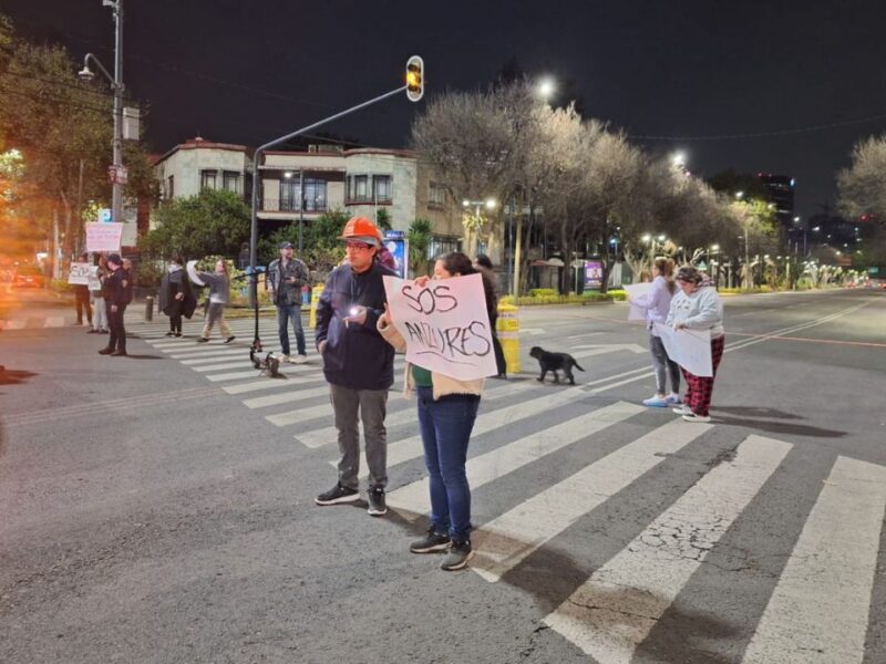 En la Anzures se manifiestan tras ataque a vecinos