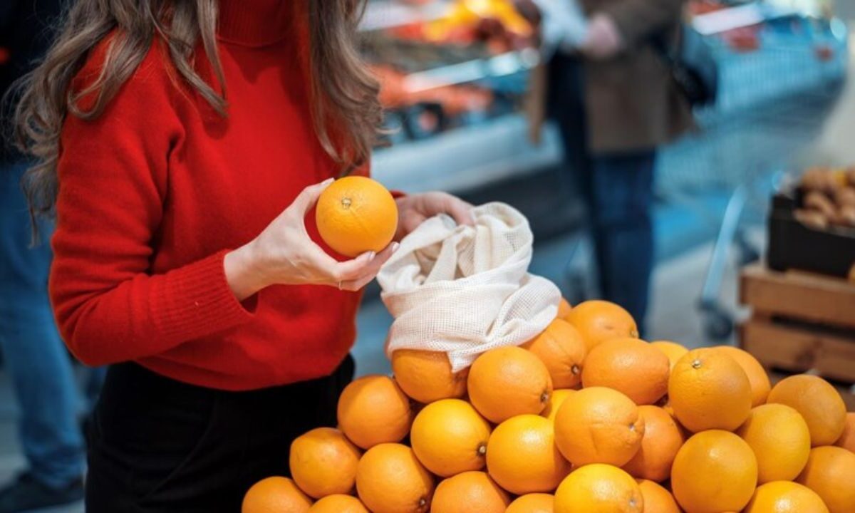 Descubre dónde puedes encontrar la mejor variedad de naranja al mejor precio y disfrutar de su sabor, dulzura y beneficios para la salud.