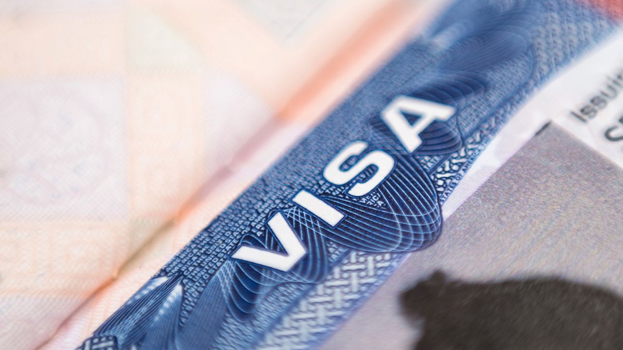 Evita problemas con tu pago de visa americana, Embajada lanza recomendaciones.