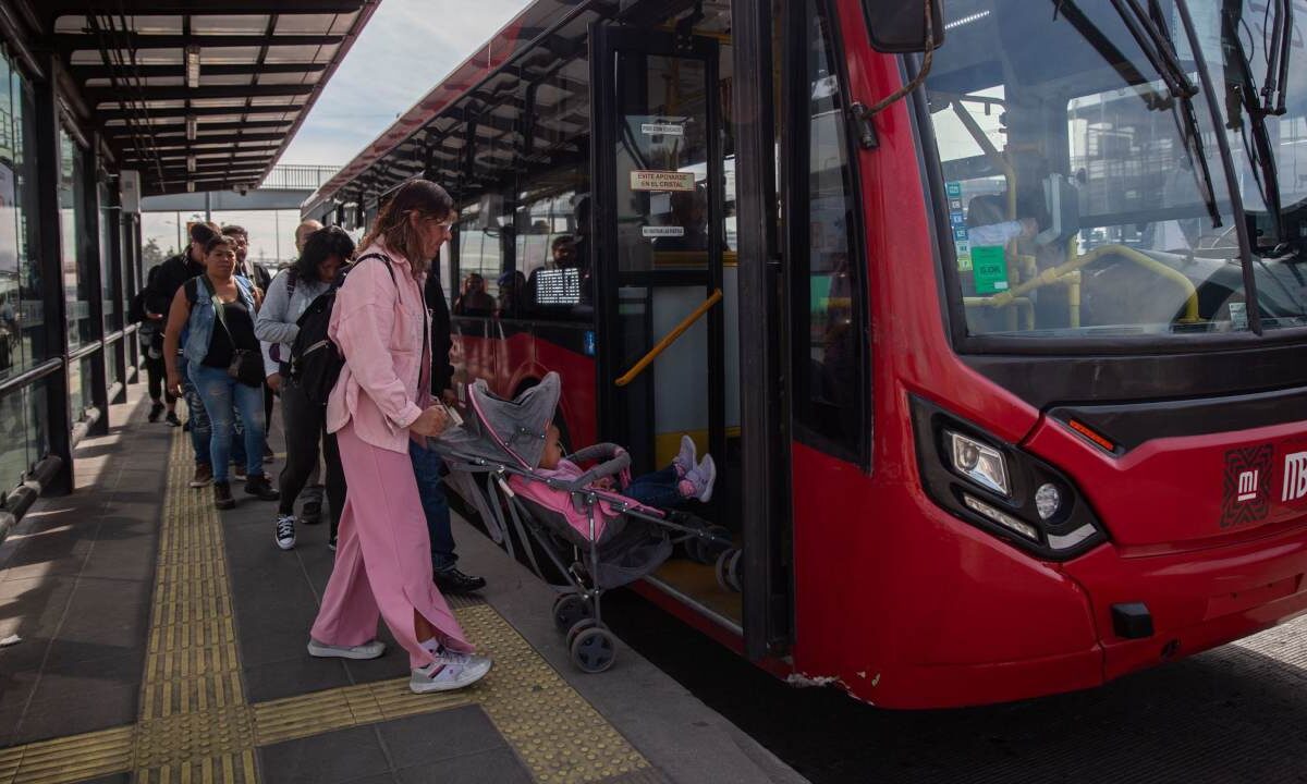 El horario del Metrobús, de la Línea 7, se extenderá los fines de semana.