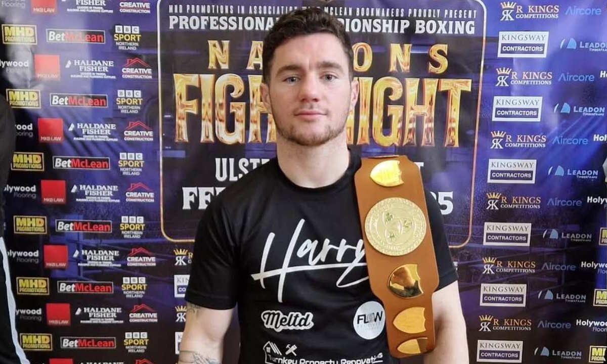 John Cooney, boxeador irlandés, falleció tras las lesiones sufridas en una pelea.