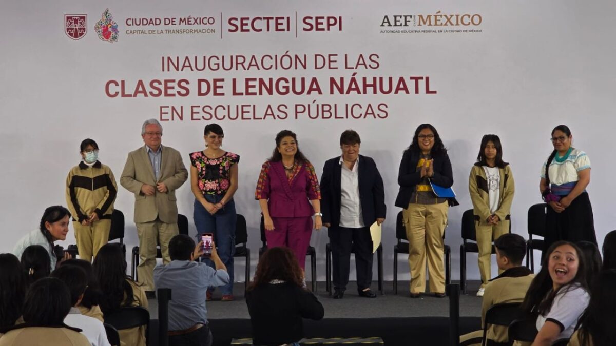 Clara Brugada anunció que implementará un programa para que se impartan clases de náhuatl en 78 escuelas secundarias este año.