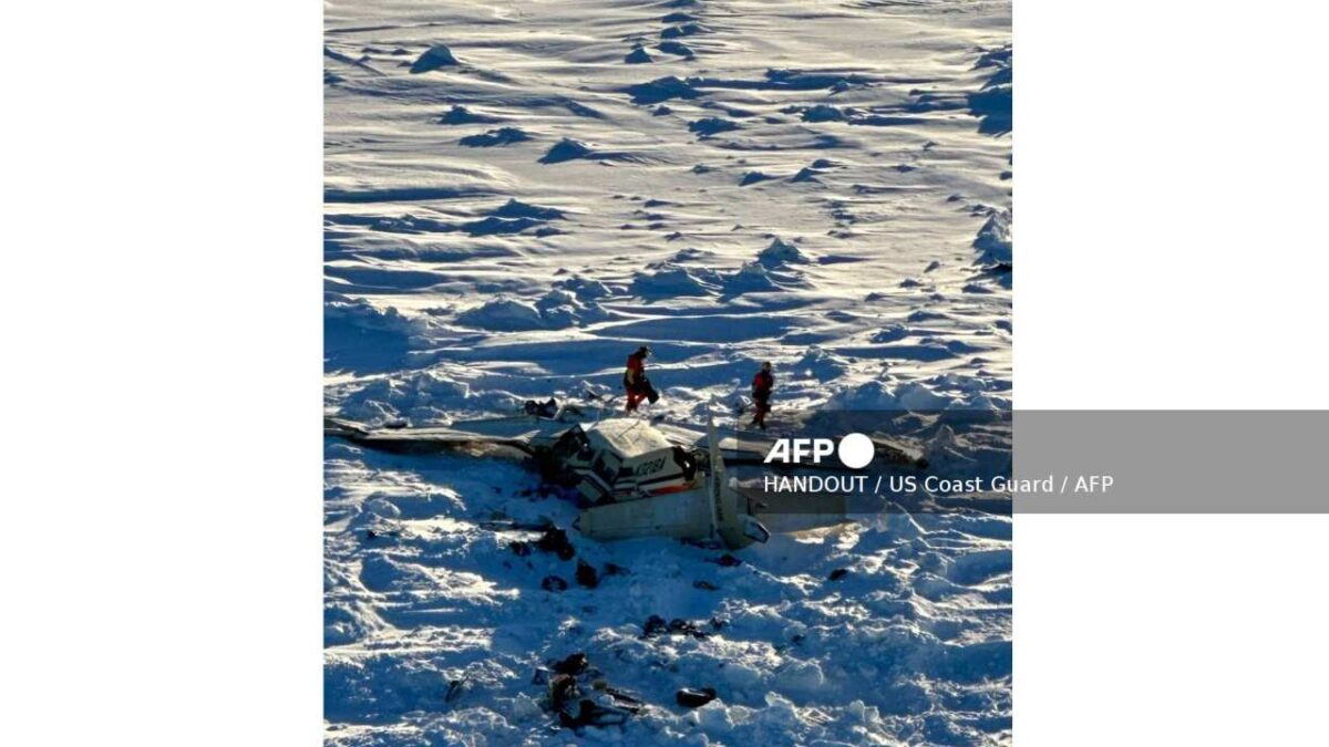 Los restos de la avioneta que desapareció con 10 personas a bordo en Alaska fueron encontrados.