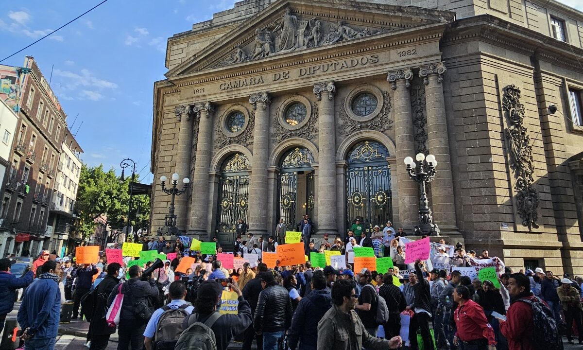 Taurinos protestan en el Congreso