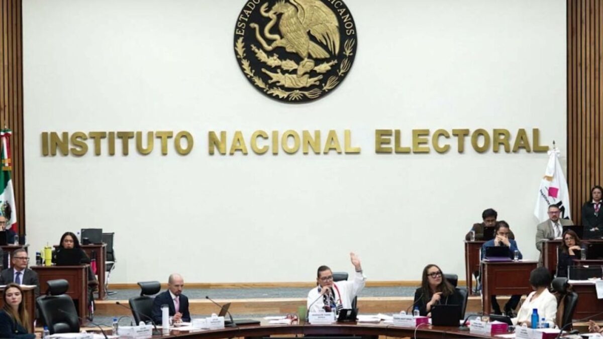 El Instituto Nacional Electoral aprobó el listado definitivo de candidaturas a la SCJN y el envío a impresión de las boletas para ese cargo.