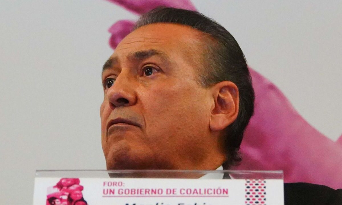 Manlio Fabio Beltrones consideró que una revocación de mandato anticipada en Sinaloa.