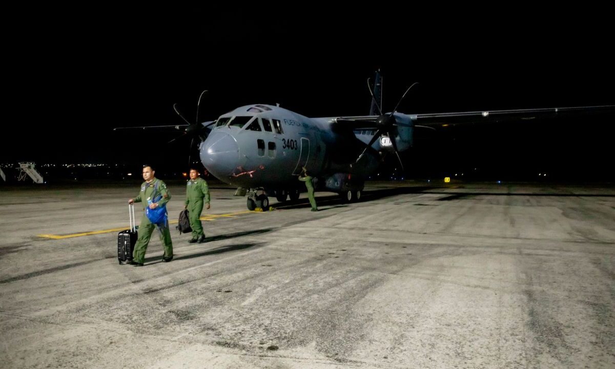 Aviones de la Secretaría de la Defensa Nacional (Sedena) arribaron a Campeche.