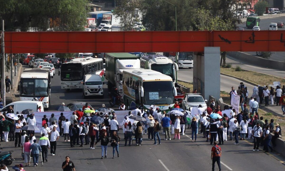 Bloqueo por parte del personal de salud en Valle de México