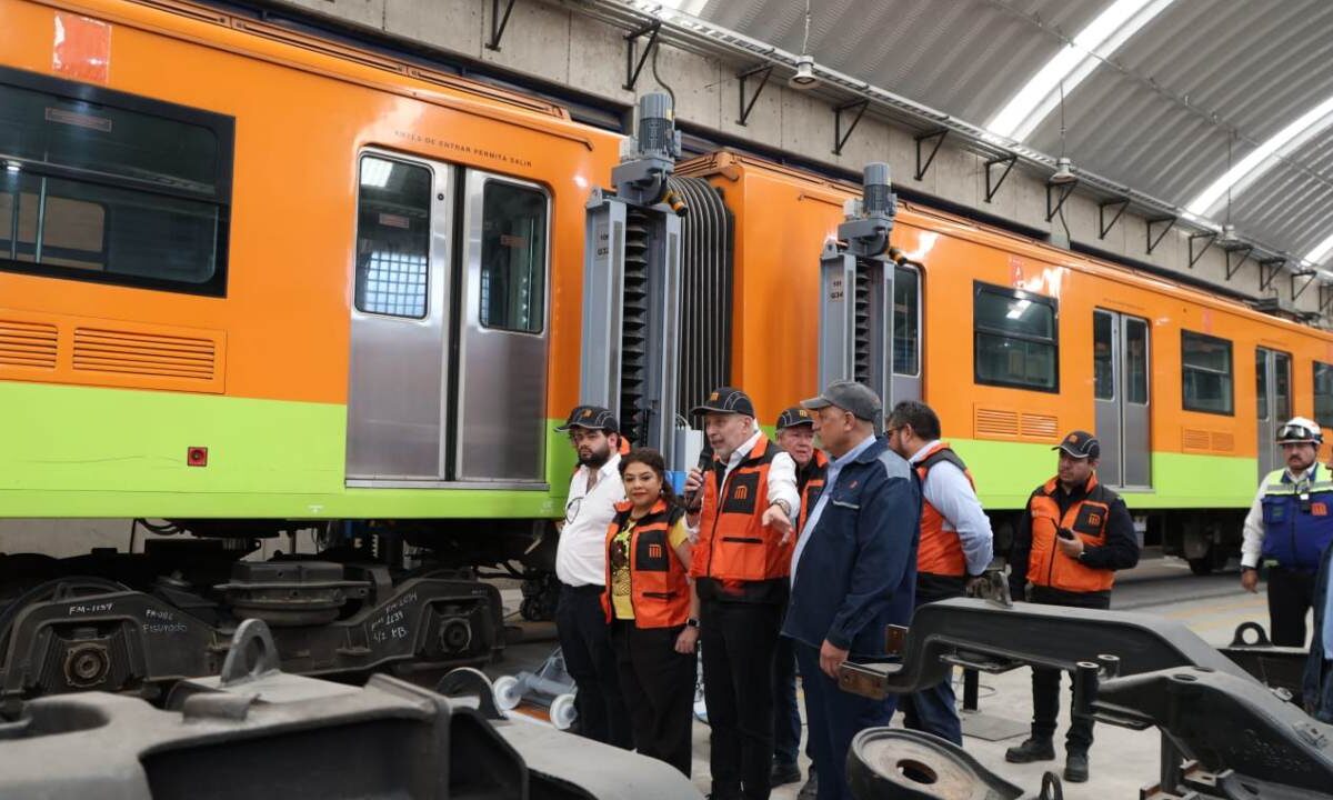 Autoridades capitalinas presentaron la modernización de los Talleres del Metro La Paz.