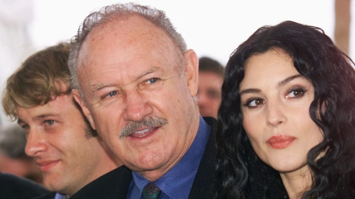 Luego de que fueron localizados los cuerpos del actor Gene Hackman y su esposa, la pianista Betsy Arakawa, autoridades han denominado su muerte como "suficientemente sospechosa" para ser investigada.