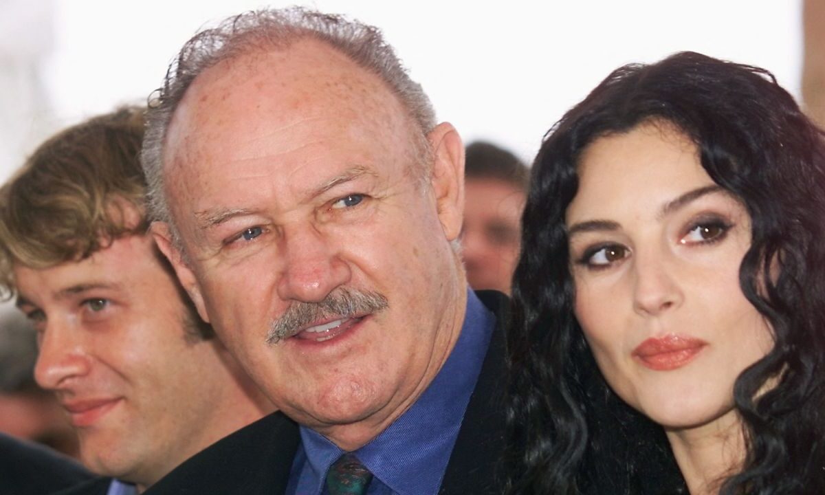 Luego de que fueron localizados los cuerpos del actor Gene Hackman y su esposa, la pianista Betsy Arakawa, autoridades han denominado su muerte como "suficientemente sospechosa" para ser investigada.