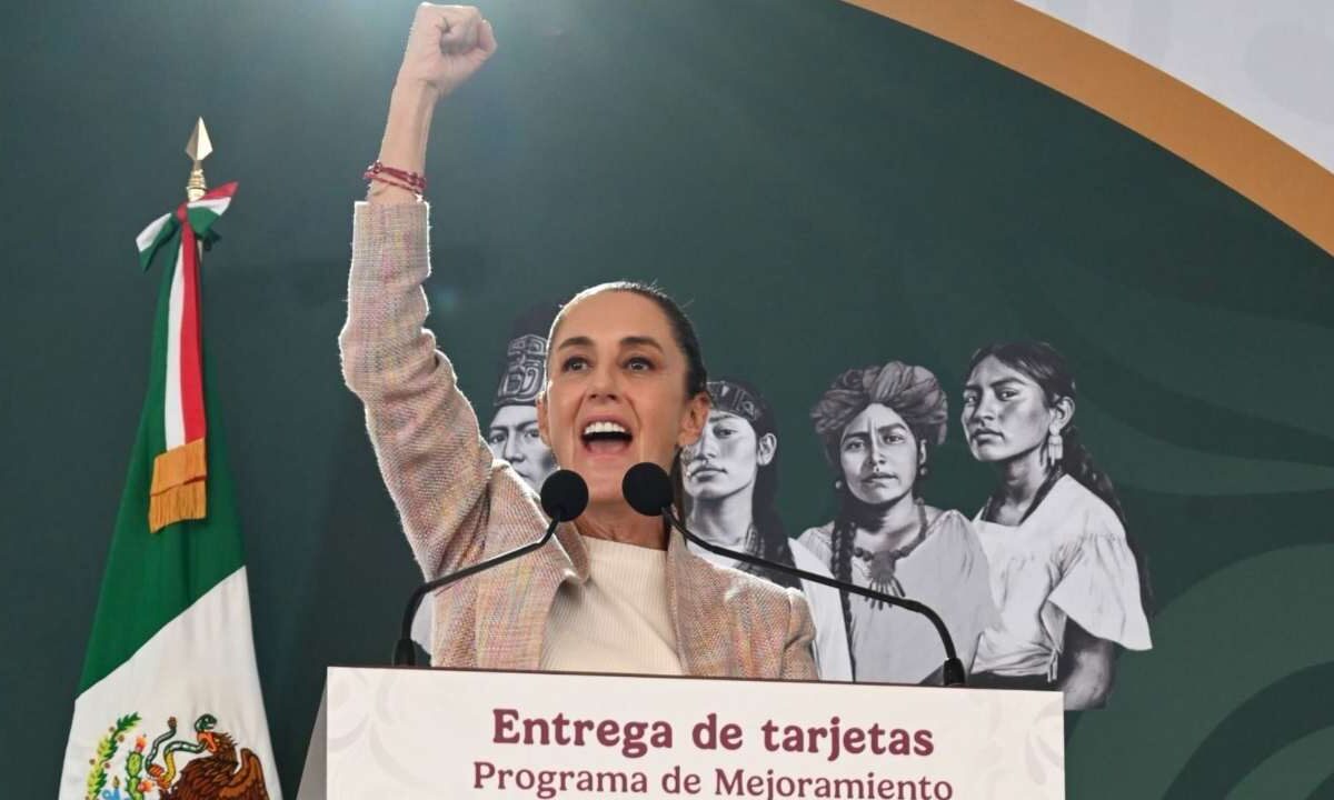 Durante su visita al Estado de México, Claudia Sheinbaum refrendó su apoyo a los mexicanos en Estados Unidos.