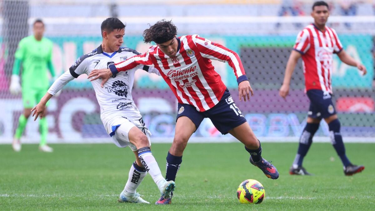 Chivas no levanta y termina el partido contra Gallos de Querétaro con un empate 1 a 1 en el Estadio Akron de Zapopan.