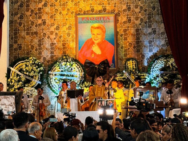 Paquita la del Barrio regresa a casa en su último adiós