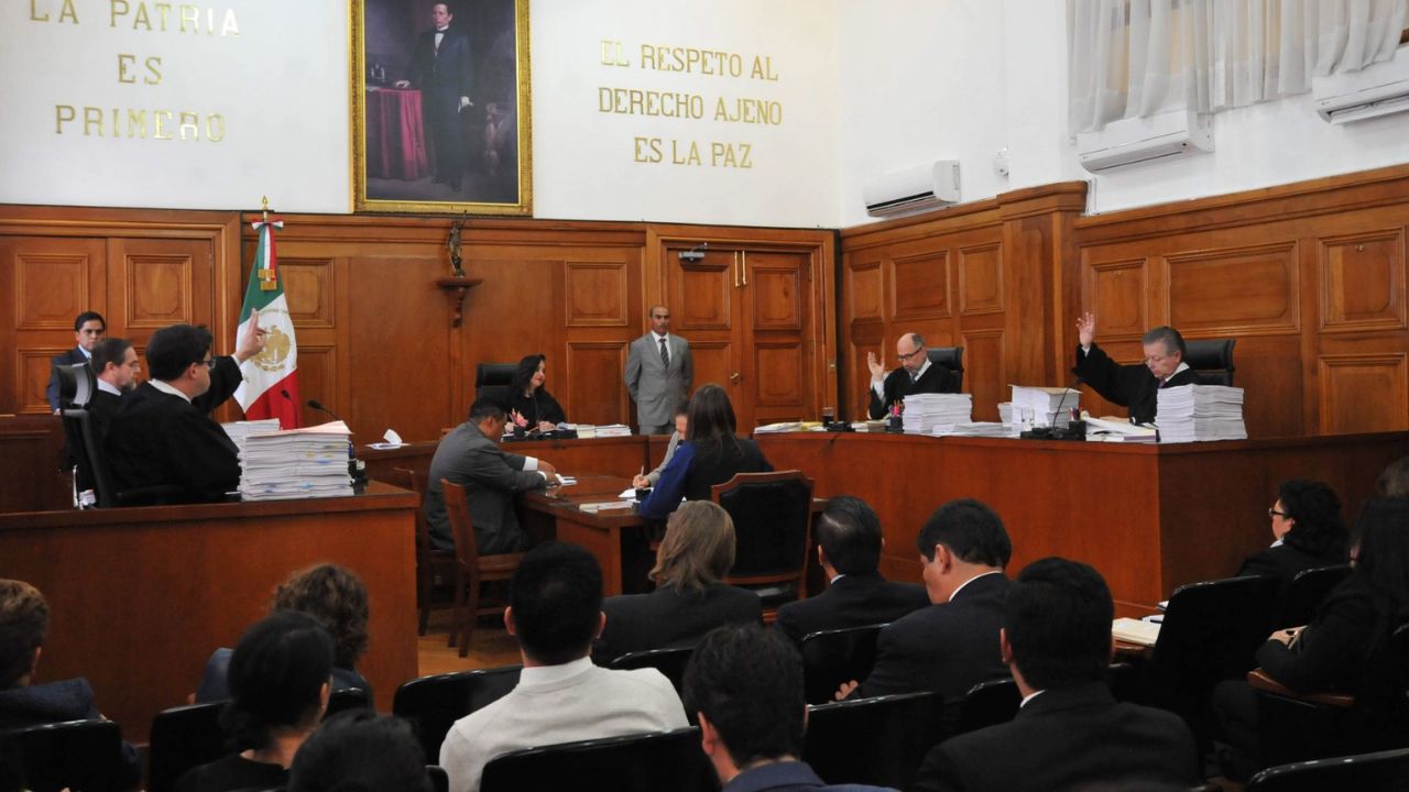 Plantea ministro exhortar a autoridades a cumplir con suspensiones en contra de la elección judicial.