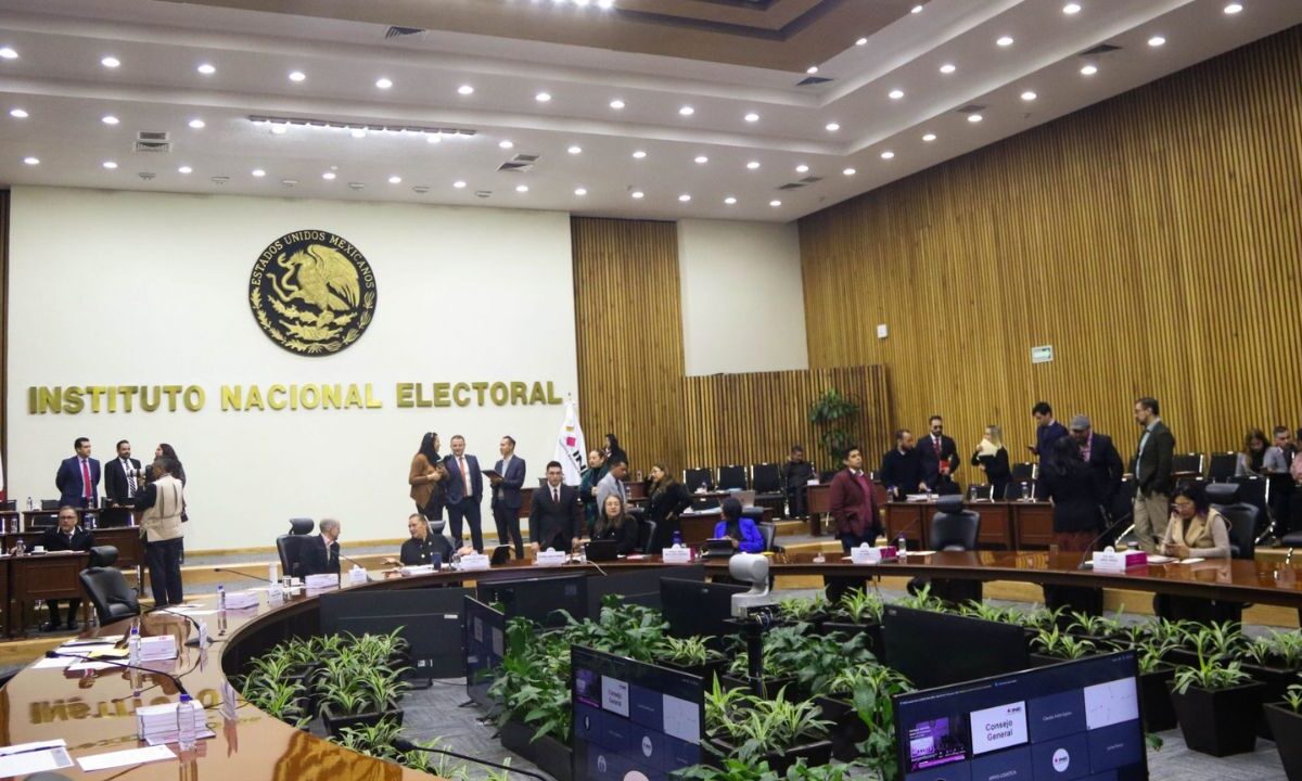 El INE informó que se pospuso la sesión pública extraordinaria para abordar la recepción de los listados de candidaturas a elección judicial.