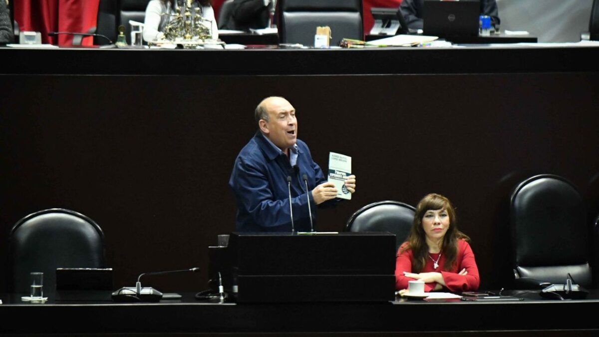 Rubén Moreira, coordinador de los diputados del PRI, aseguró que la bancada votará en contra de la lista de los aspirantes del Poder Legislativo, que buscan ser candidatos en la elección Judicial del próximo 1° de junio.