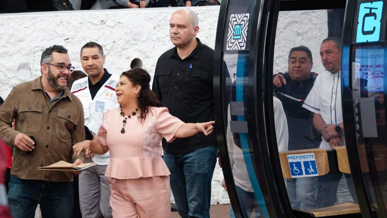 Clara Brugada, jefa de Gobierno de la Ciudad de México, prometió una nueva línea de Cablebús para la Magdalena Contreras.