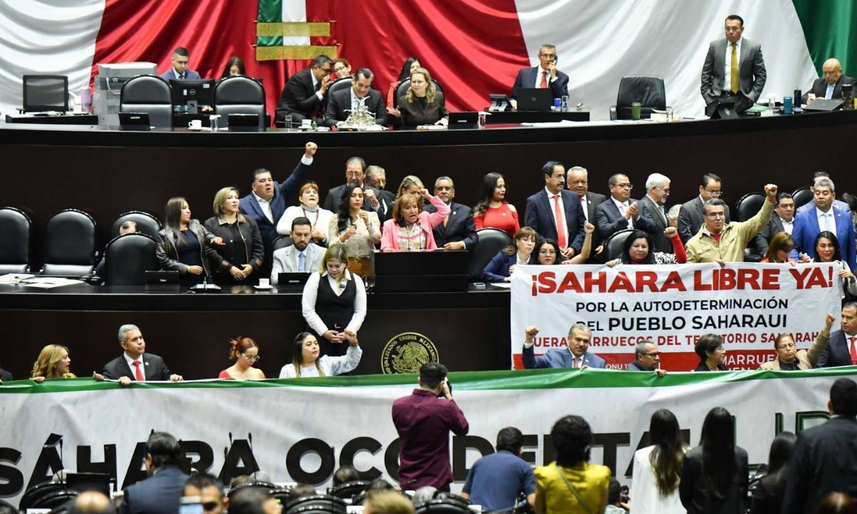 El PT protestó en San Lázaro a la que acudió Rachid Talbi El Alami, presidente de la Cámara de Representantes del Reino de Marruecos.