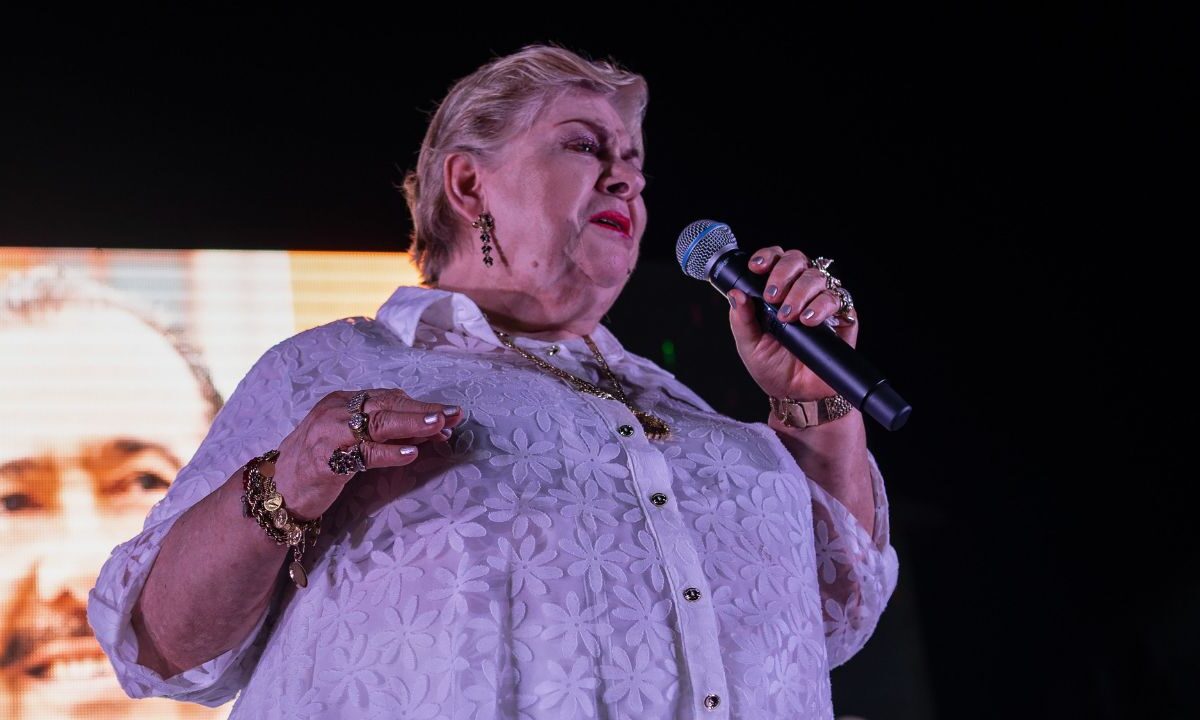 conoce más acerca de su trayectoria de Paquita la del Barrio