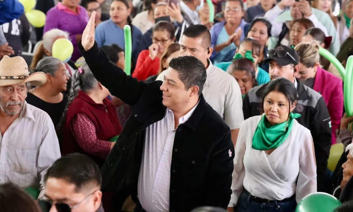 El Gobernador de San Luis Potosí, Ricardo Gallardo, entregó aulas nuevas y la rehabilitación de escuelas en Rioverde.