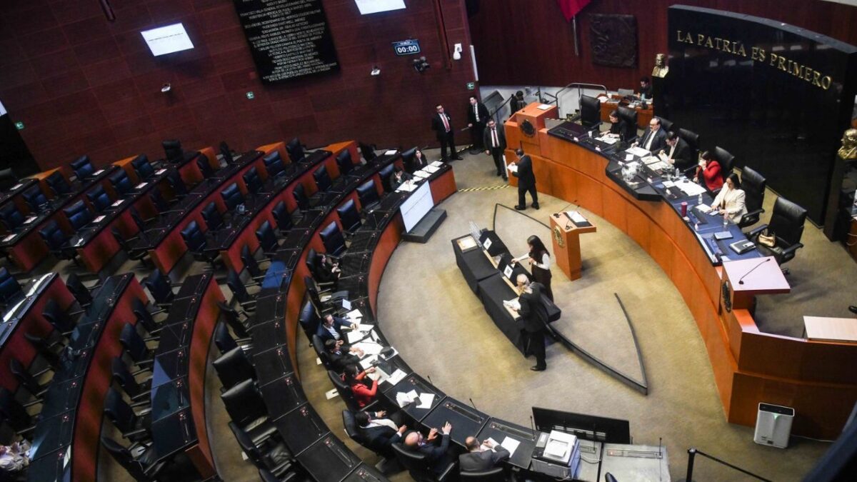 Los Grupos Parlamentarios de Morena, Partido del Trabajo (PT) y Partido Verde Ecologista (PVEM) en el Senado de la República, celebraron la pausa que hizo el gobierno de Estados Unidos a la imposición de 25% de aranceles a las importaciones mexicanas.