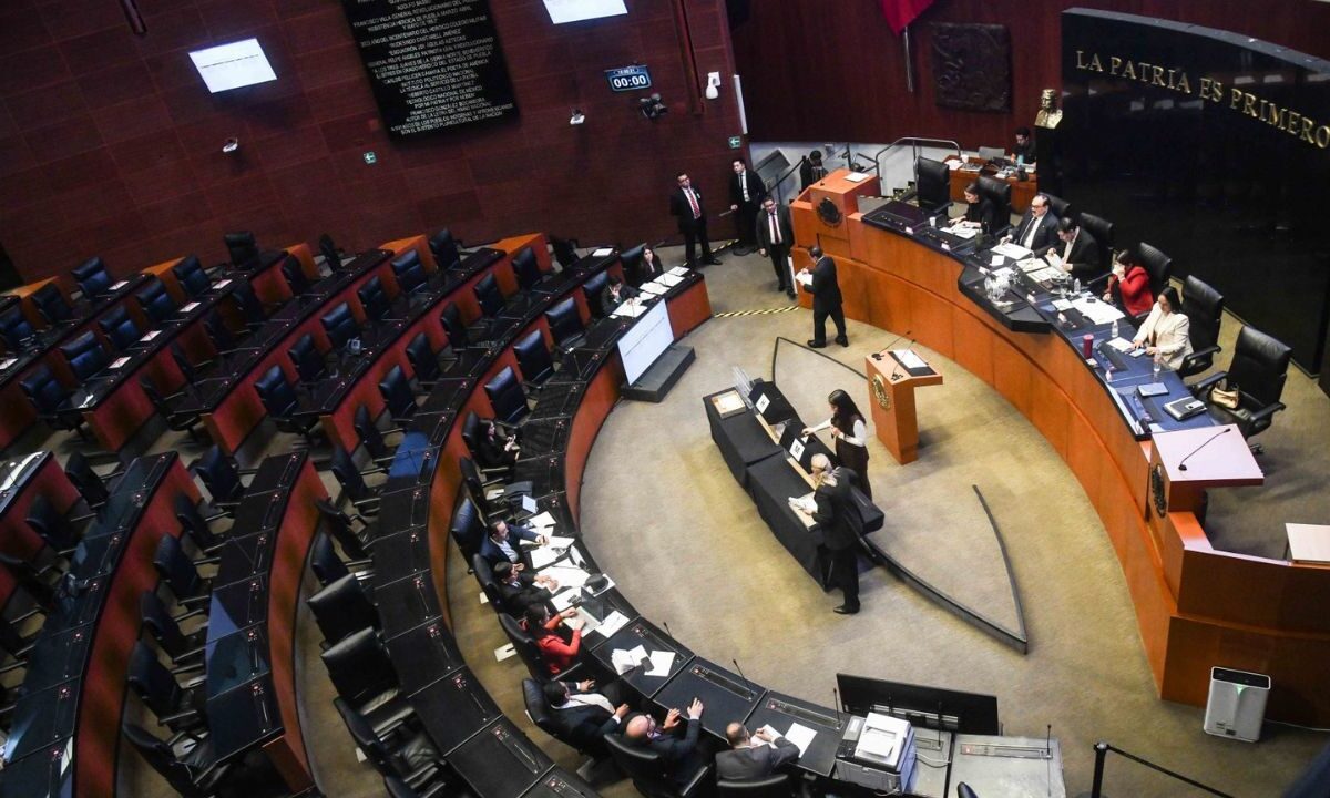 Los Grupos Parlamentarios de Morena, Partido del Trabajo (PT) y Partido Verde Ecologista (PVEM) en el Senado de la República, celebraron la pausa que hizo el gobierno de Estados Unidos a la imposición de 25% de aranceles a las importaciones mexicanas.