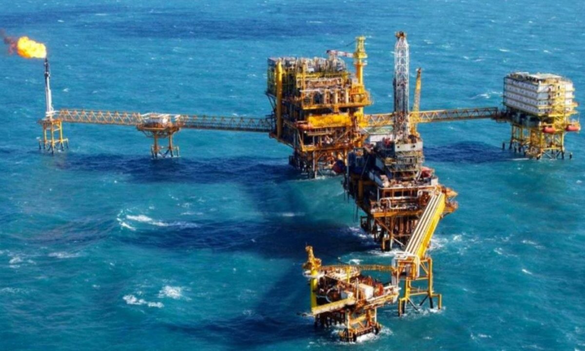 Sindicato denuncia ataque a plataforma de Pemex por piratas