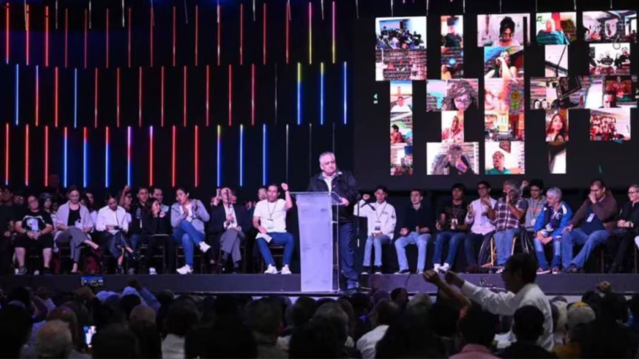 Somos México anunció que el próximo fin de semana llevará a cabo sus primeras 39 asambleas distritales en 20 estados.