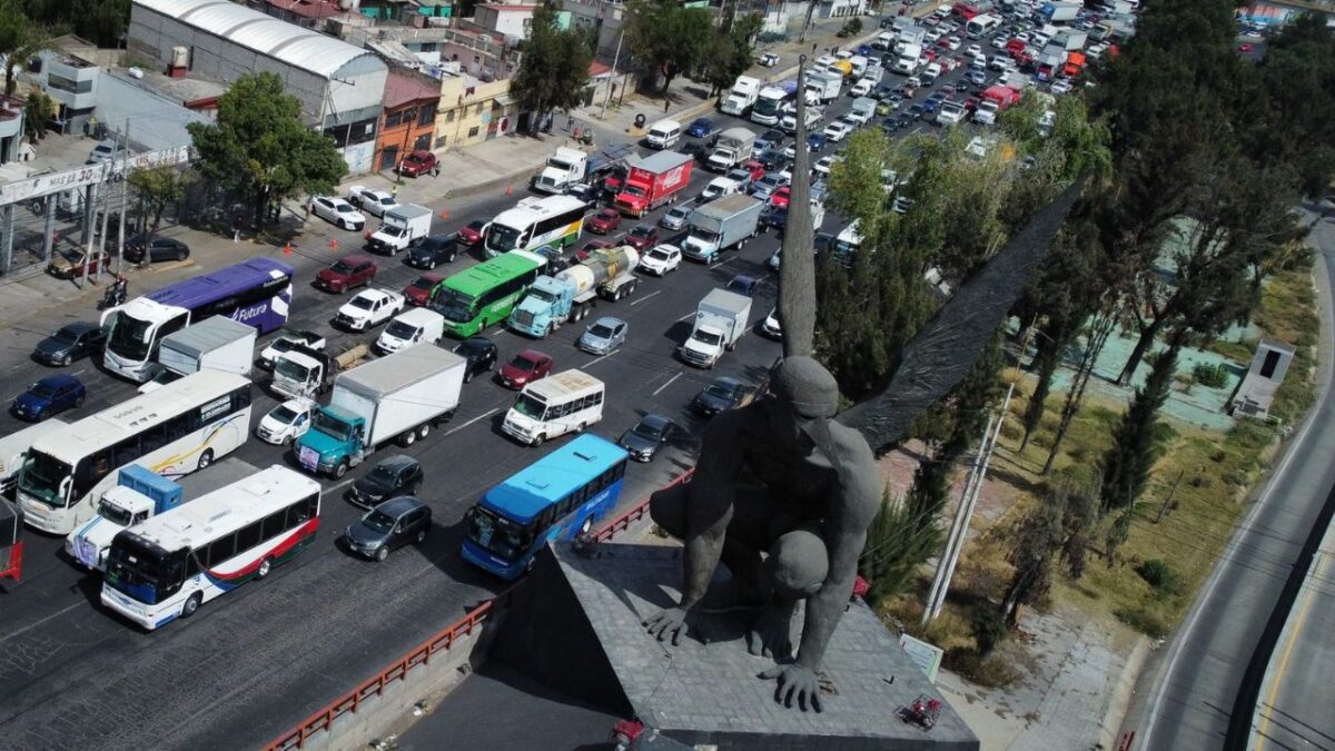 Transportistas de zona oriente se sumarán a “megamarcha” del próximo lunes 17.