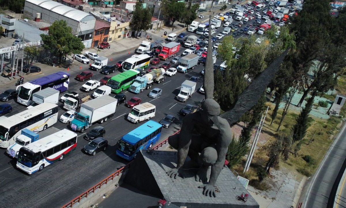 Transportistas de zona oriente se sumarán a “megamarcha” del próximo lunes 17.