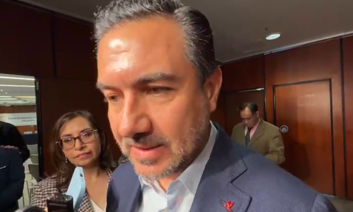 Miguel Ángel Yunes calificó de "vil mentira" la acusación de presunto lavado de dinero que hizo Rocío Nahle, gobernadora de Veracruz en su contra.