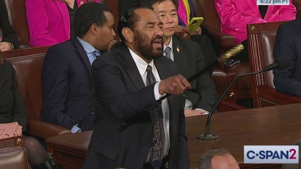 Al Green, congresista demócrata de Houston, fue expulsado del Congreso de Estados Unidos tras protestas contra Donald Trump.