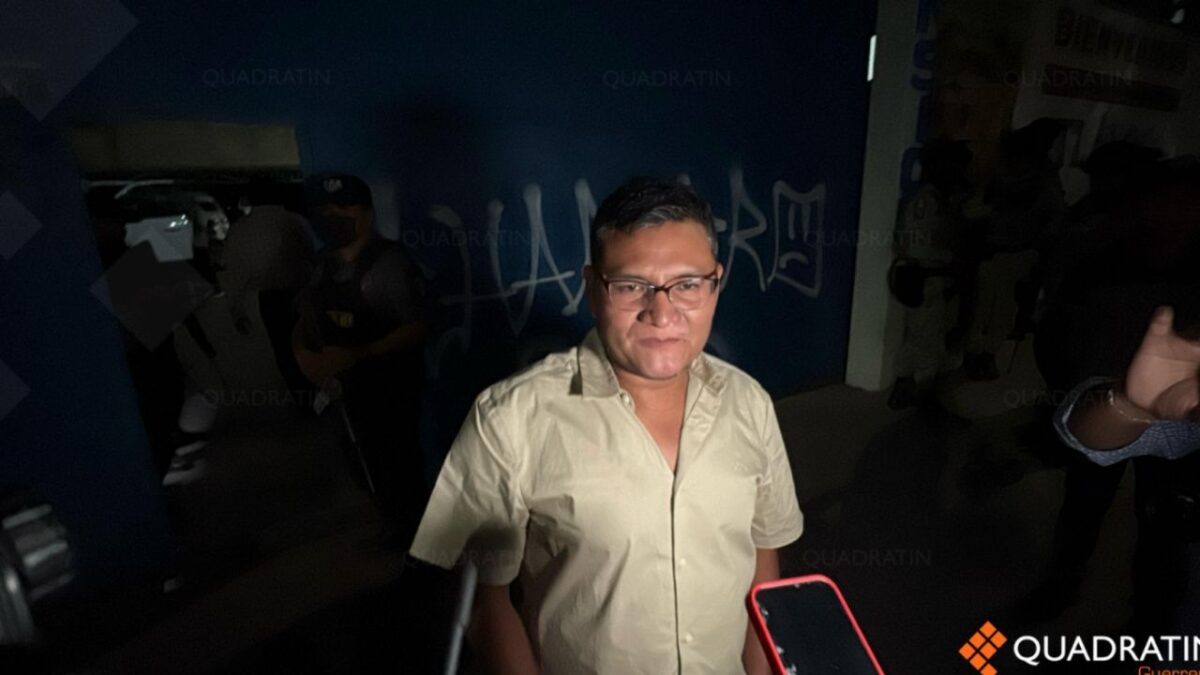 El alcalde de Atlixtac, Guillermo Matías Marrón, aseguró que el ataque se trató de una reacción por su activismo social.